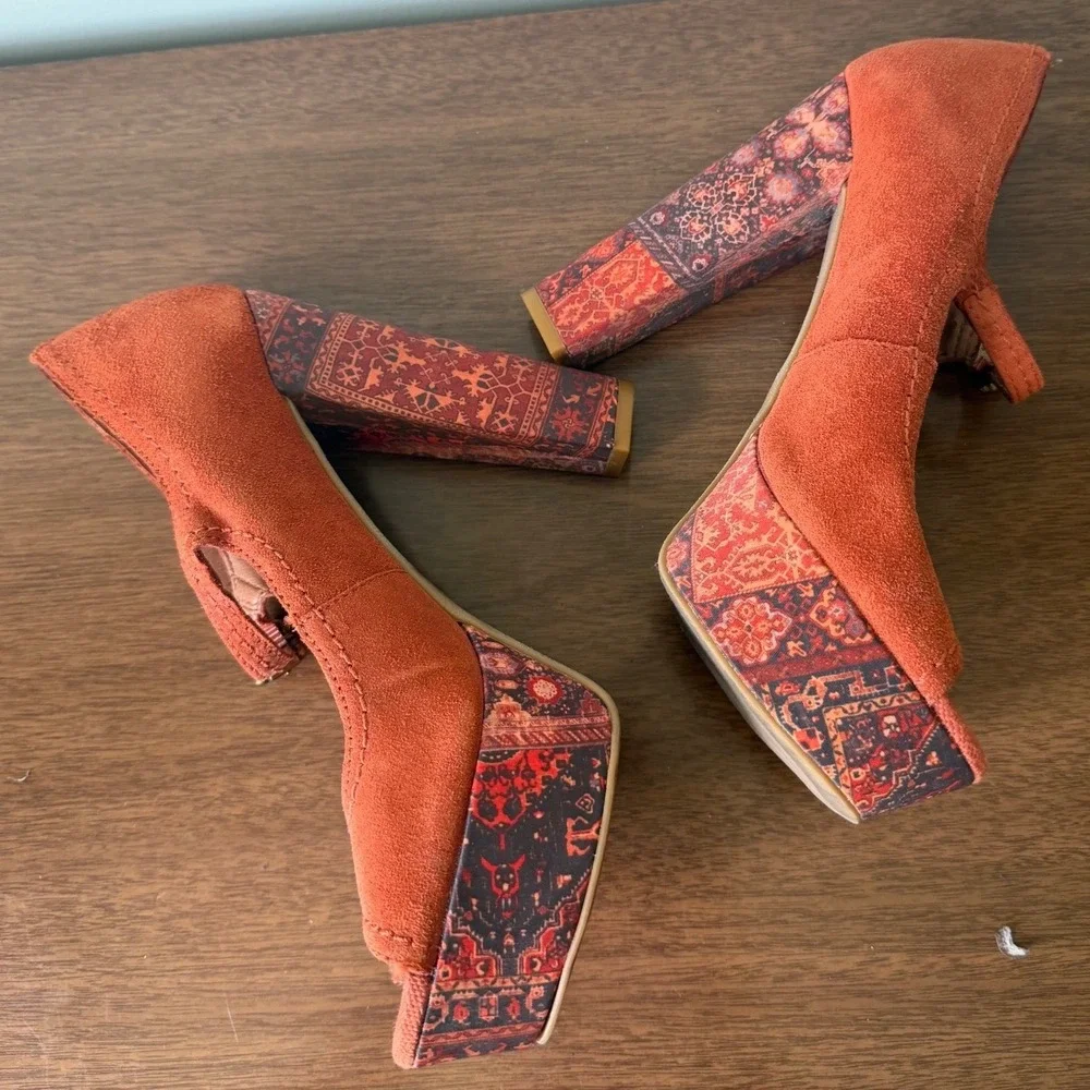 Lucky Brand 7.5 Suede Orange Paisley Open Toe Mary Jane Platform Pump Y2K Boho